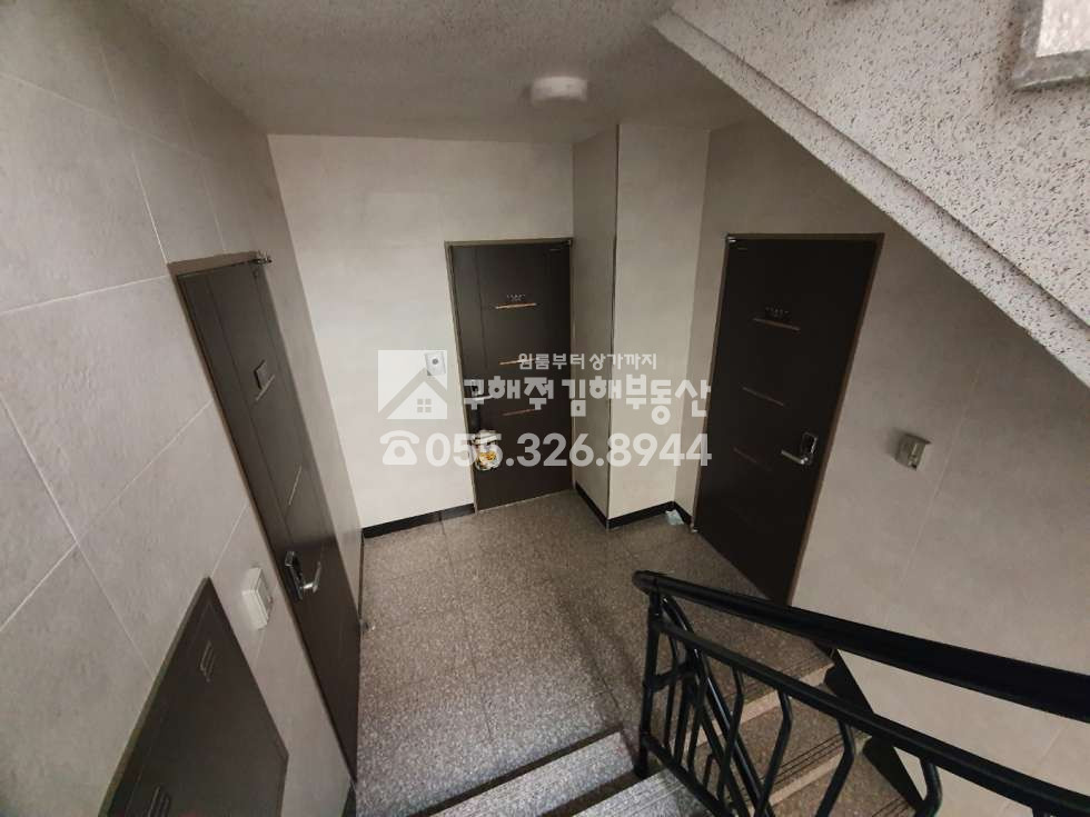 경남 김해시 율하동 조용한 전원생활이 가능한 수익형 3층건물 매매 매물번호 10549 사진 3
